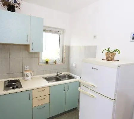 Apartment In With Sea View, Balcony, Air Conditioning Wifi 4675-3